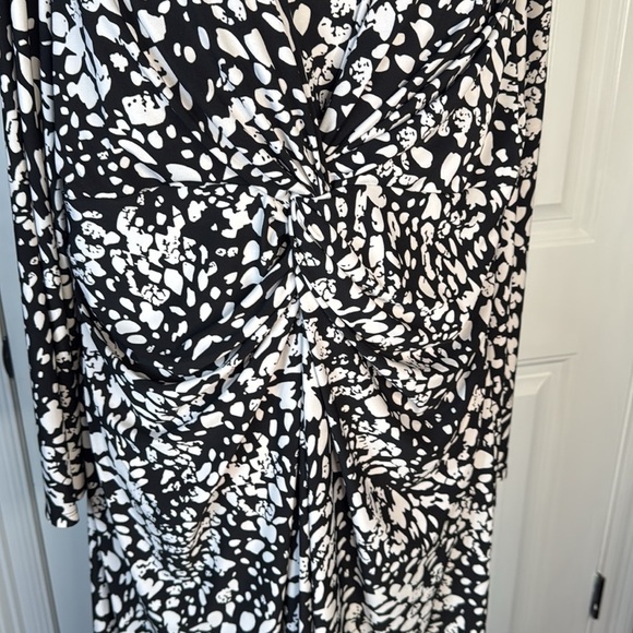 Chaps Faux Wrap Dress S 22W Midi Stretch Black White - Picture 7 of 10